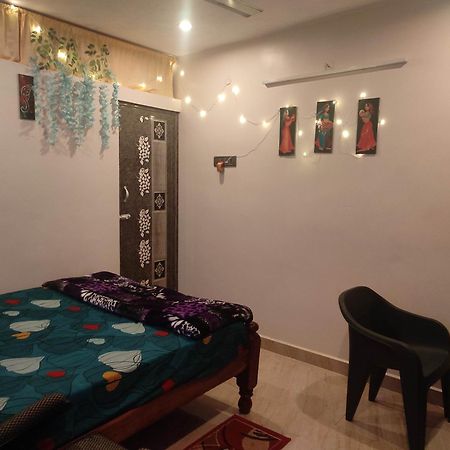 Blue Diamond Apartment Chennai Ngoại thất bức ảnh