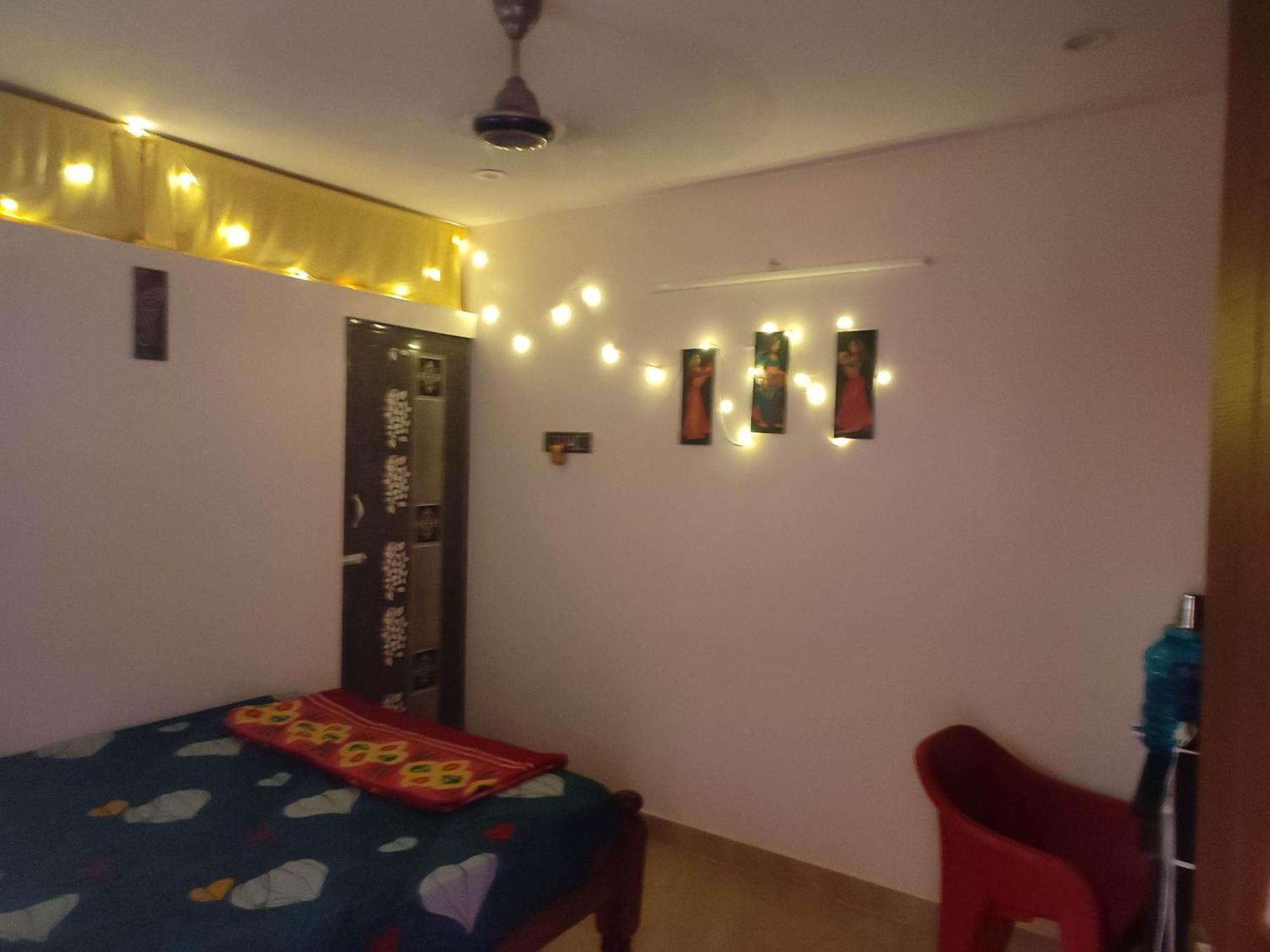 Blue Diamond Apartment Chennai Ngoại thất bức ảnh