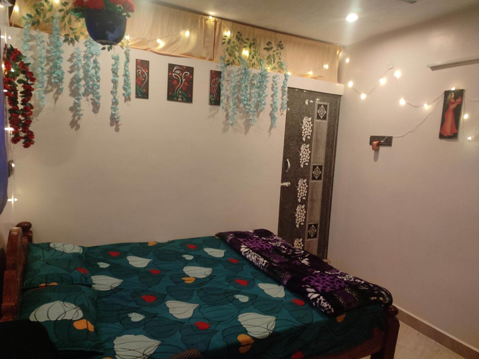 Blue Diamond Apartment Chennai Ngoại thất bức ảnh
