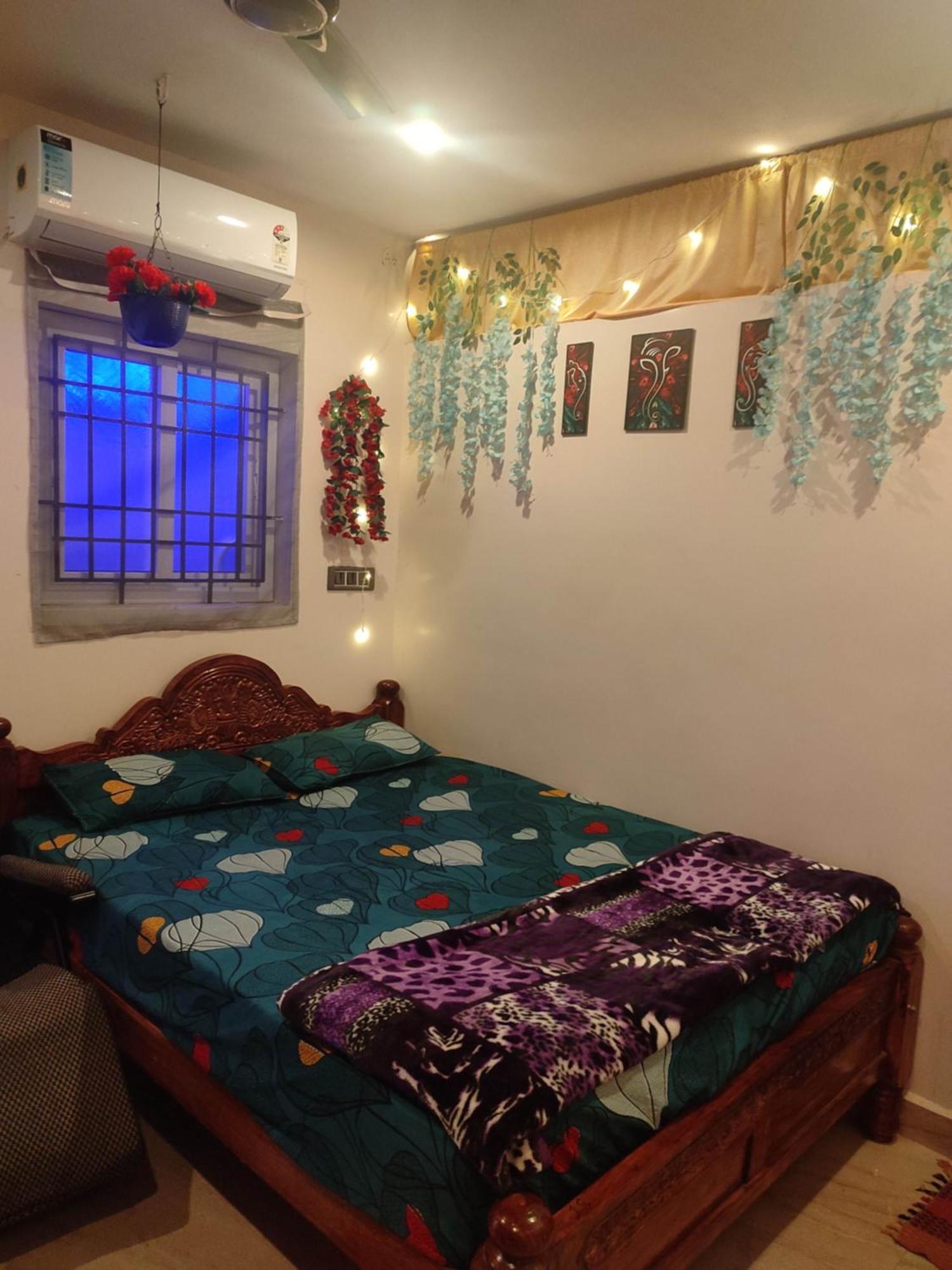 Blue Diamond Apartment Chennai Ngoại thất bức ảnh