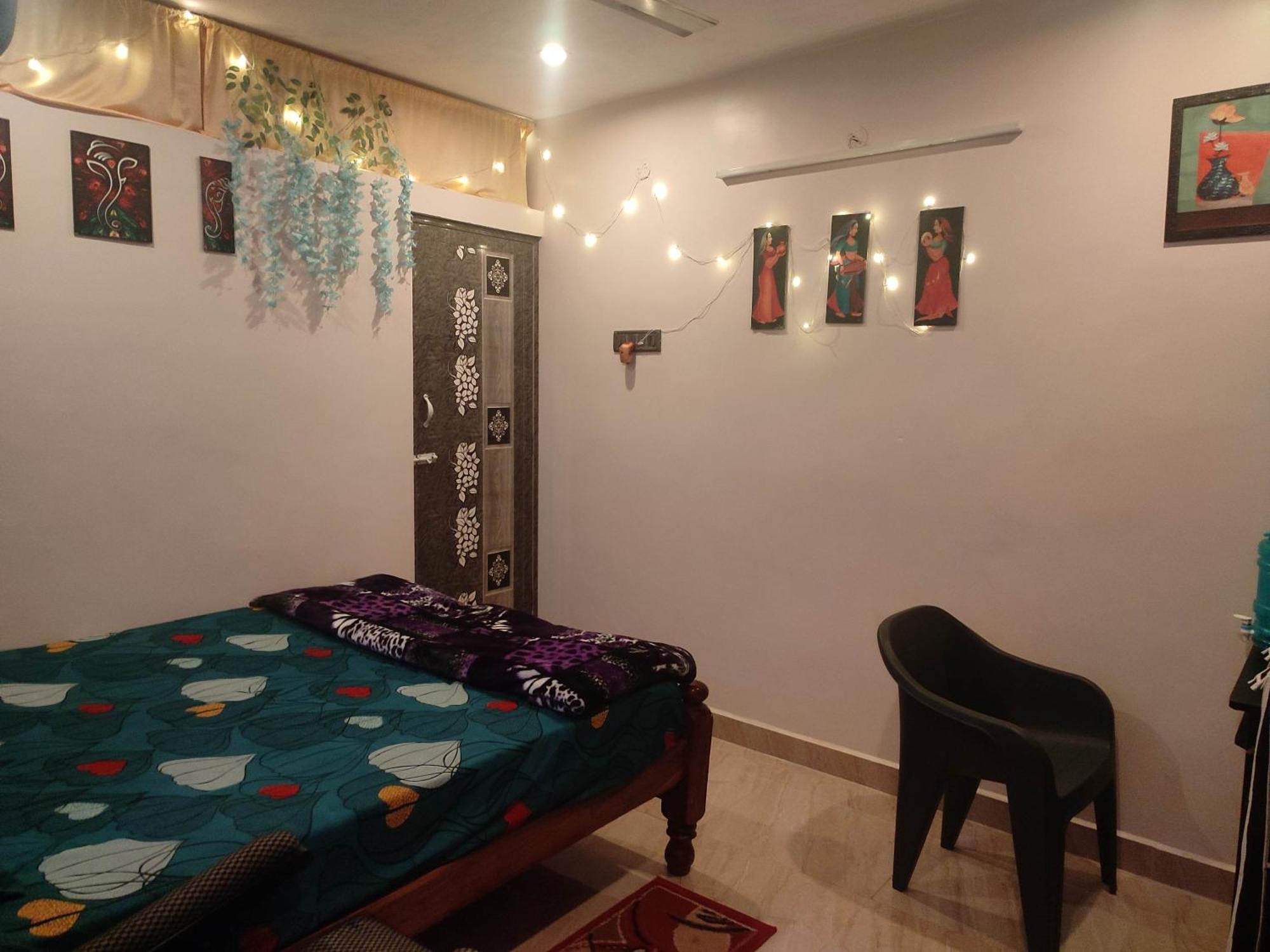 Blue Diamond Apartment Chennai Ngoại thất bức ảnh