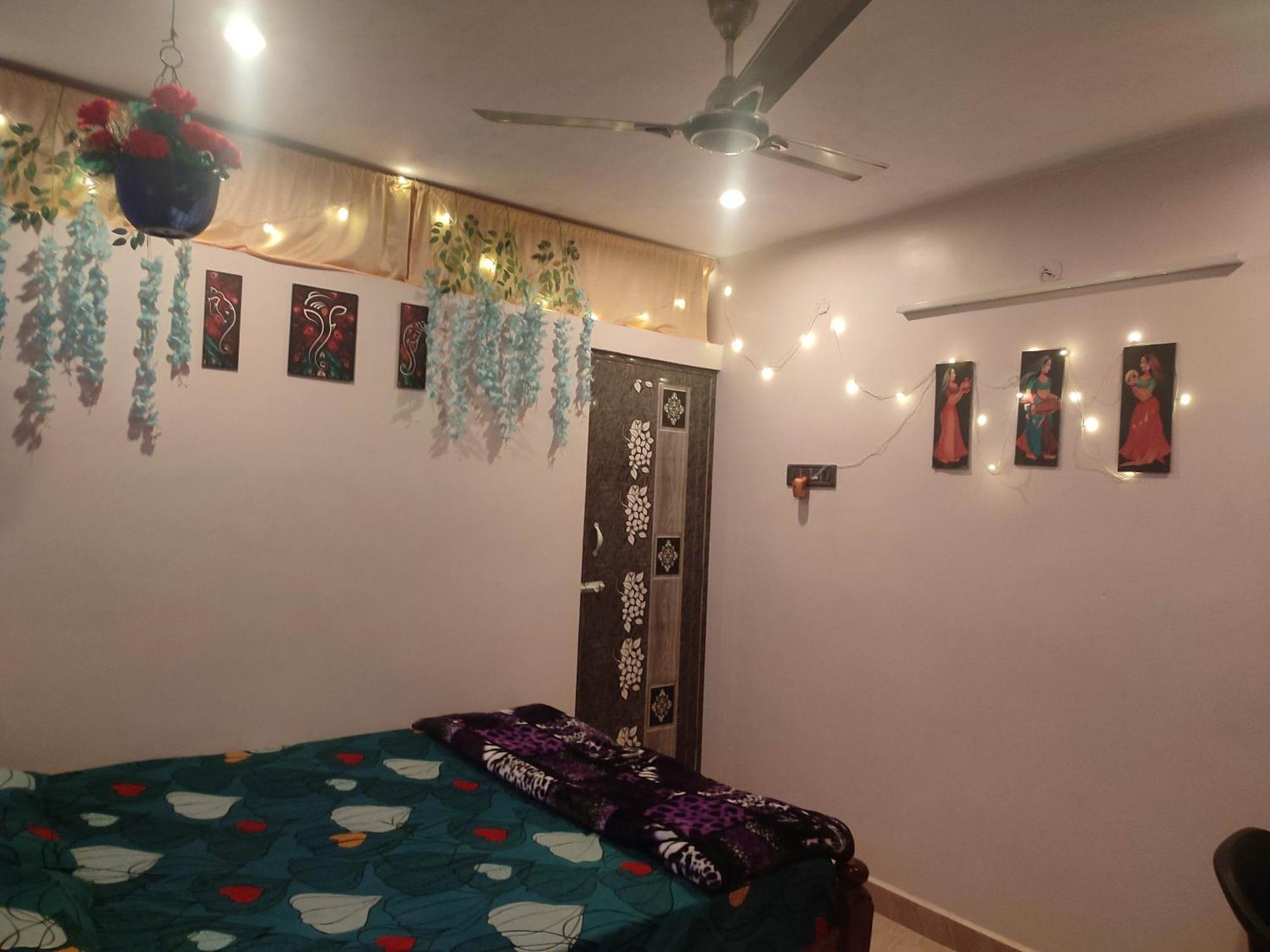 Blue Diamond Apartment Chennai Ngoại thất bức ảnh